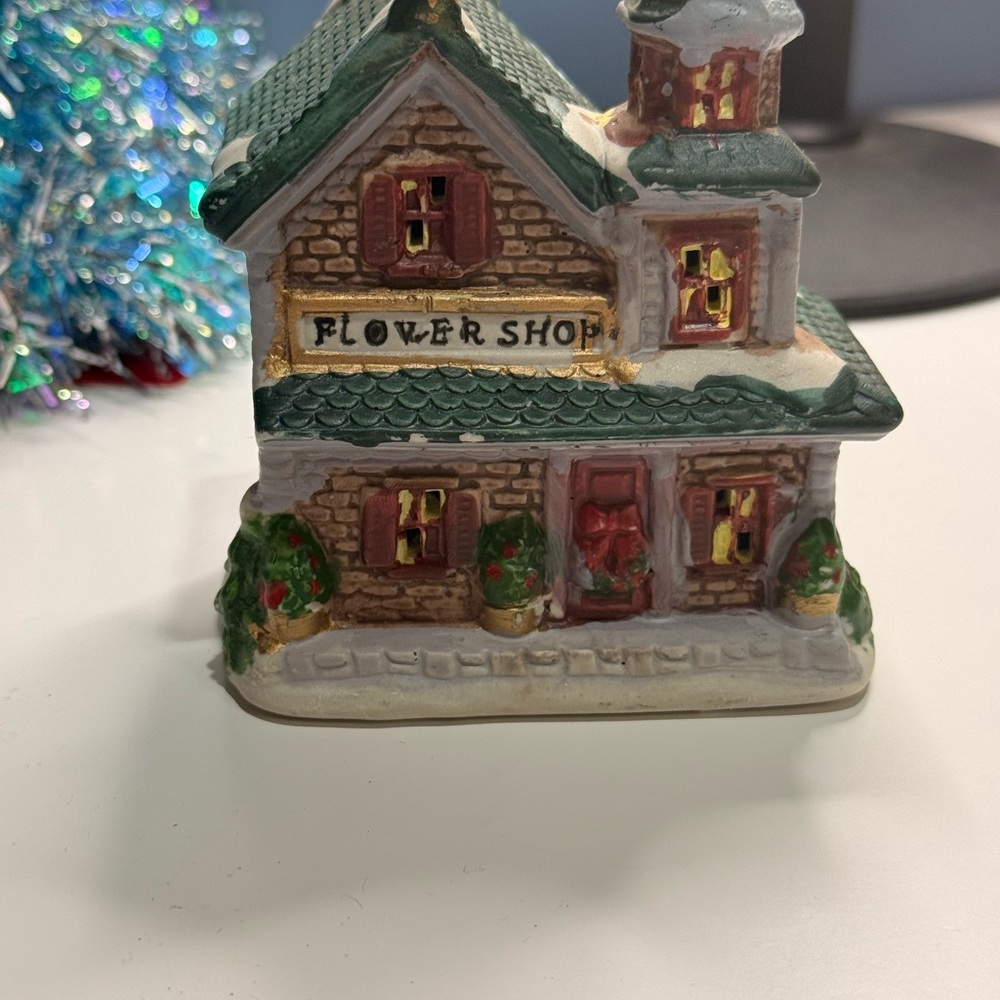 Charming Holiday Flower Shop Figurine